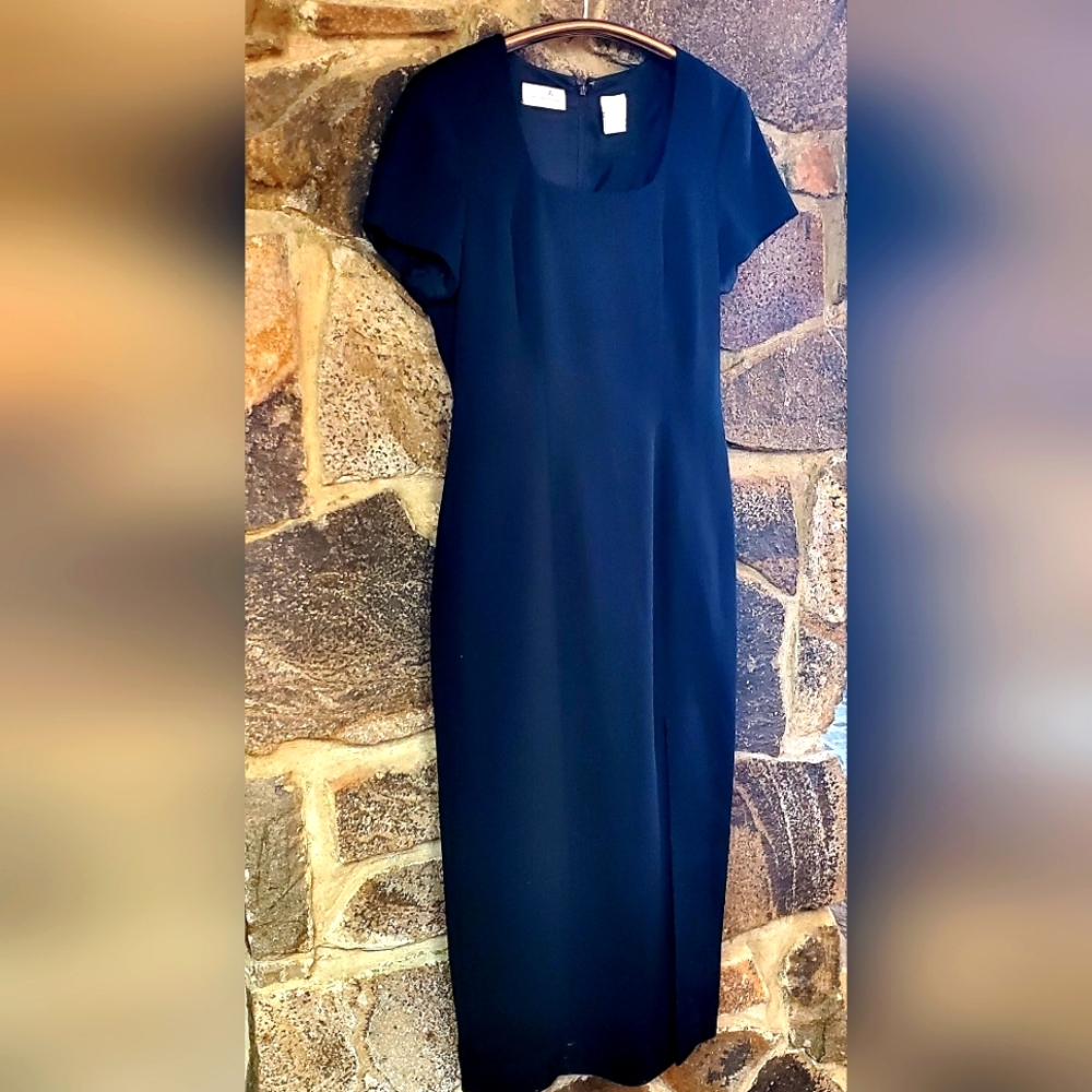 Liz Claiborne Sleek Tea Length Midi Black Dress